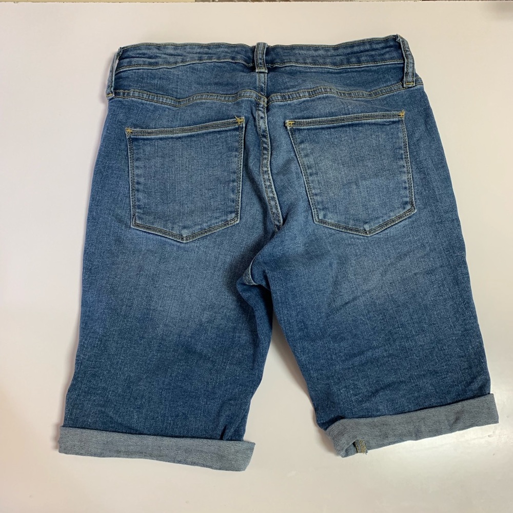 Universal Thread High-Rise Bermuda Jean Shorts - Picture 6 of 8